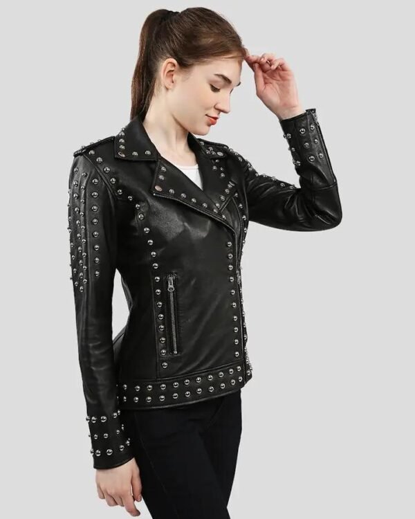 Classic Black Women's Leather Jacket - Timeless Style - Image 3