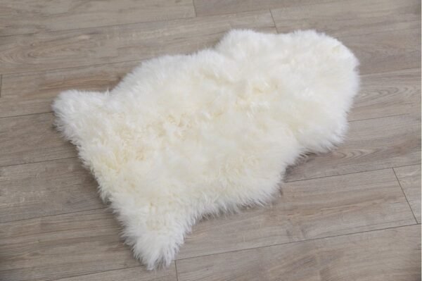 Sheepskin White Fur Rug Single Pelt 2 X 3 - Image 3